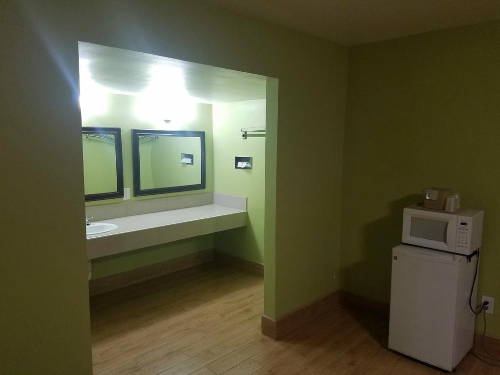 Simple Rewards Inn Roswell Extérieur photo